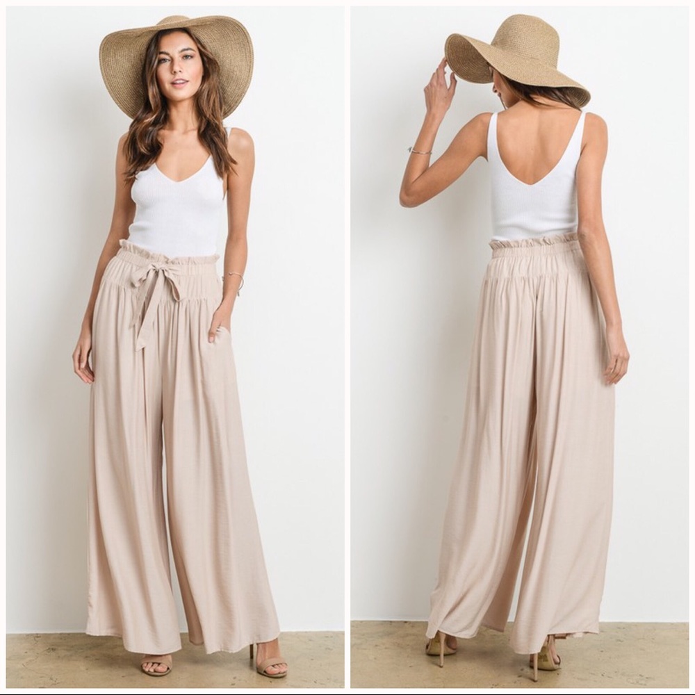 MOVING SALE-NO OFFERS‼️Havana Wide Leg Trouser - Picture 2 of 4